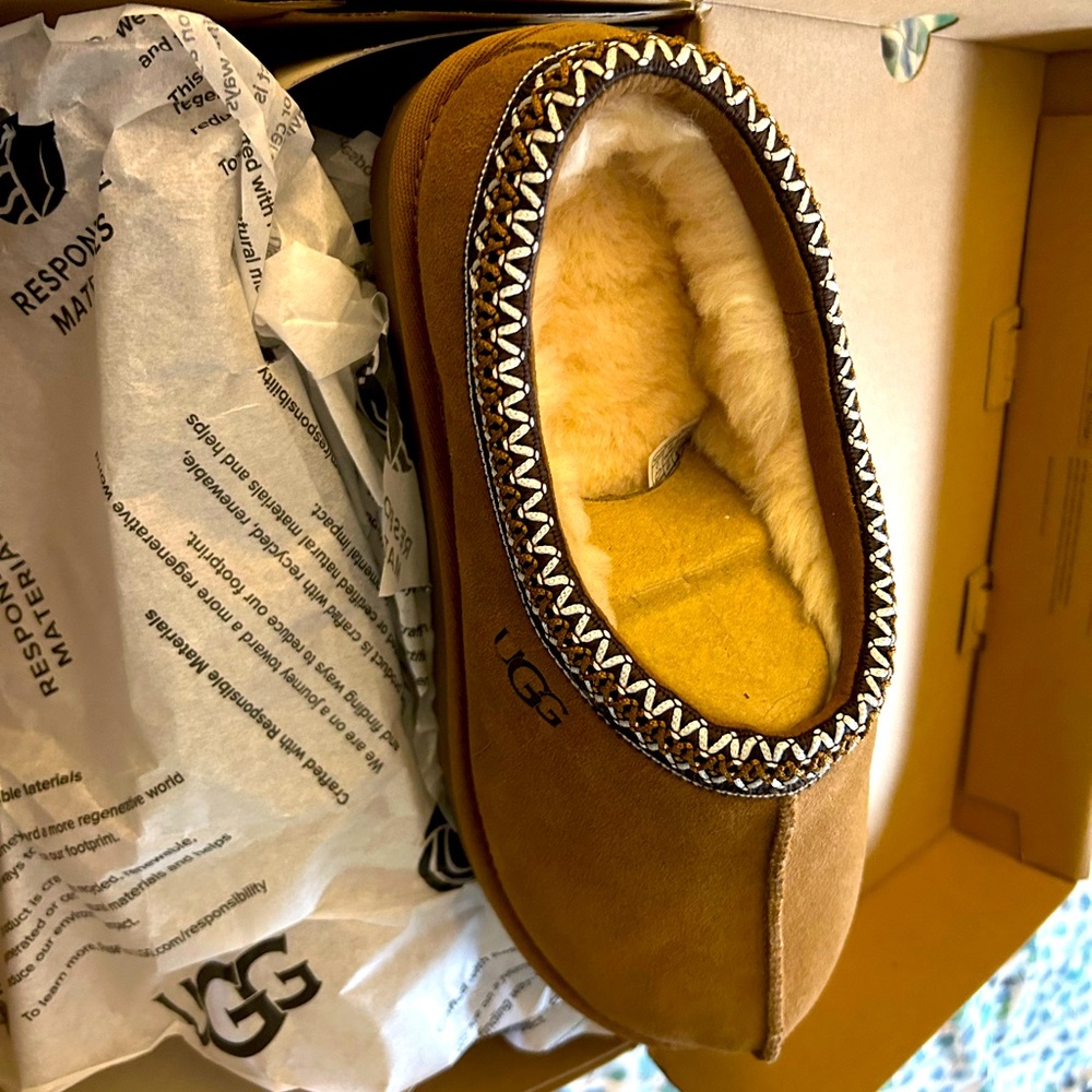 Womens Tasman Uggs size 10